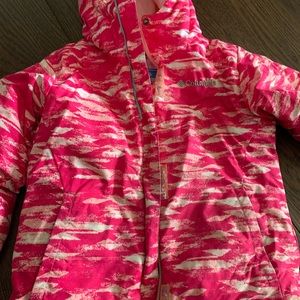 Size 6 girls winter jacket good condition no rips